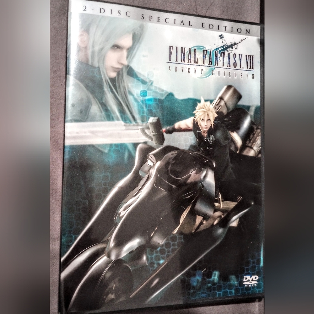 FINAL FANTASY VII ADVENT CHILDREN MOVIE AND SPECIAL FEATURES 2 DISC SET DVD